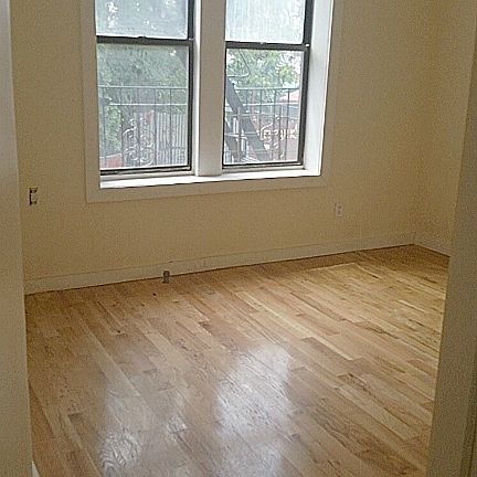 3rd image of 3018 Newkirk Ave