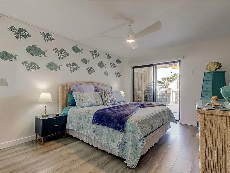 1270 Gulf Blvd #304 — Photo 19
