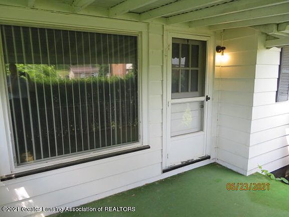 2nd image of 3220 W Michigan Ave