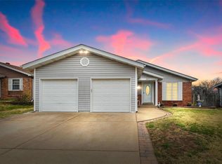 2617 Clovermere Ct, Florissant, MO