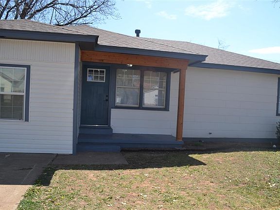 3rd image of 732 E Rose Dr
