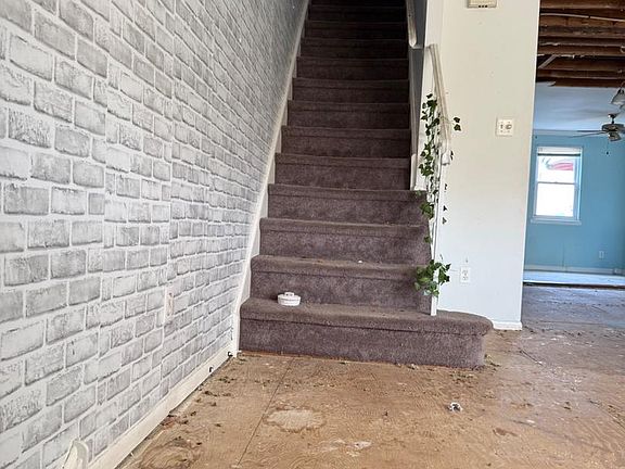 4th image of 10710 E Keswick Rd