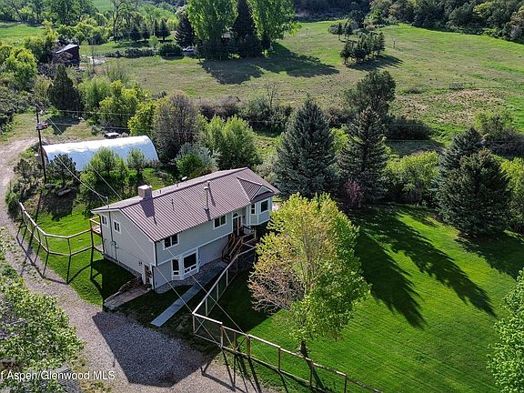 2nd image of 1174 County Road 113