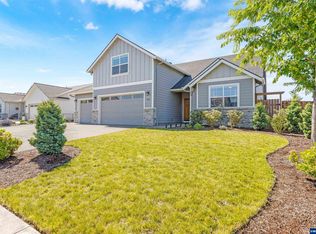 552 NE Dogwood Dr, Sublimity, OR 97385