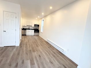 1841 N 33rd St FLOOR 3, Philadelphia, PA 19121