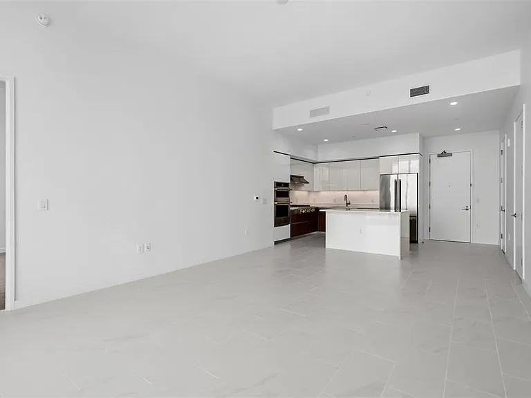 400 Central Ave #1903 — Photo 30