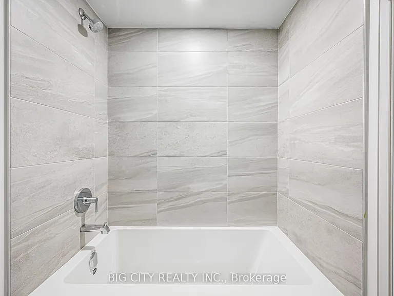 36 Brentcliffe Rd #317 — Photo 31