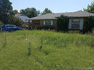 37 NW 28th St, Lawton, OK 73505
