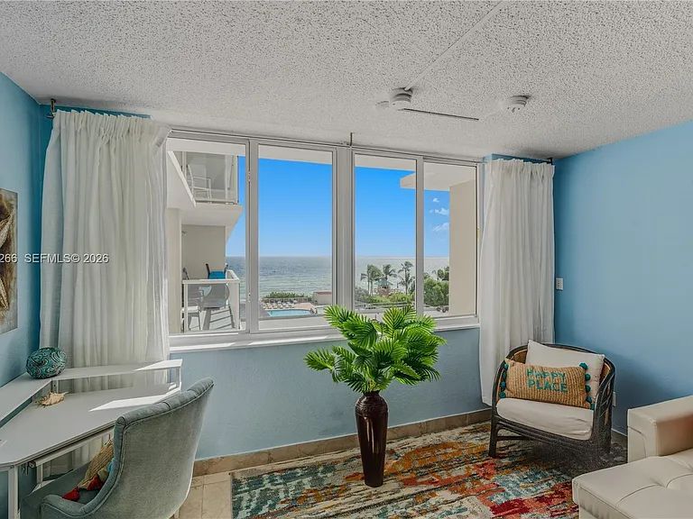 19201 Collins Ave #349 — Photo 3