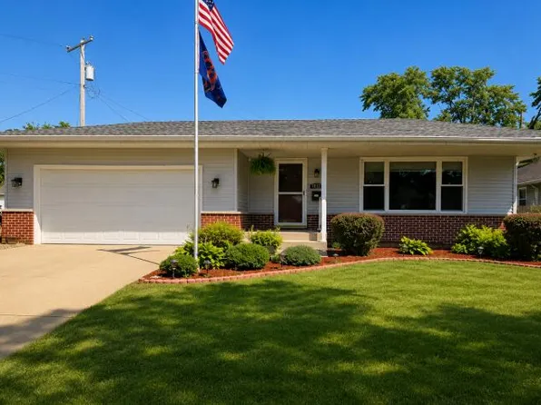 9113 Idlewild Dr, Highland, IN 46322