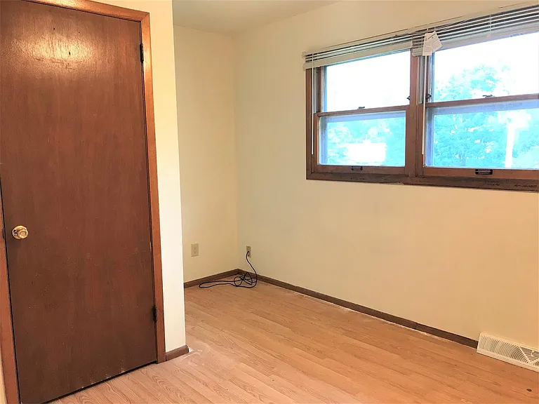 2841 Coolidge St — Photo 14