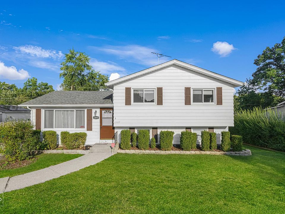1st image of 33697 N Idlewild Dr