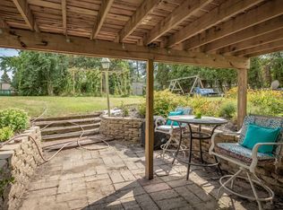 17996 Mohawk Dr, Spring Lake, MI 49456