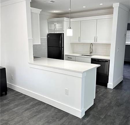 2nd image of 1741 3rd Ave N APT 11