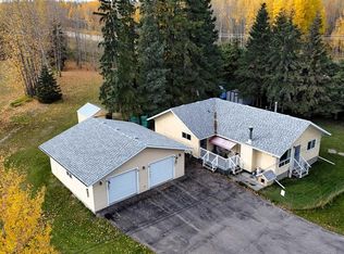 1892 E 63rd St, Edson, AB T7E1S5