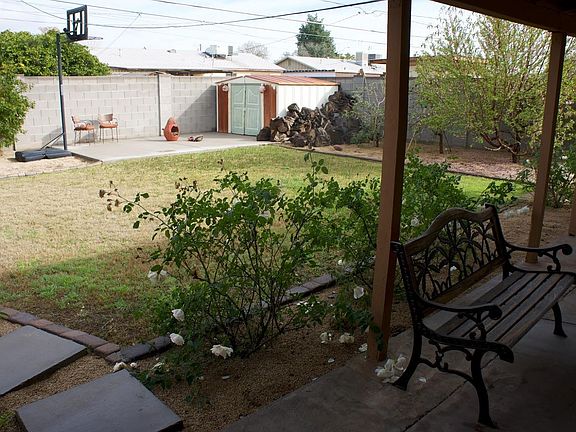 3rd image of 3346 W Rosewood Ave