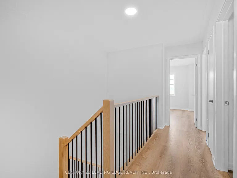 1475 Wheatcroft Dr — Photo 26