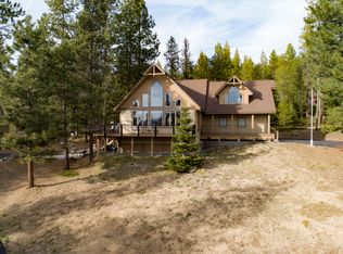 18511 Clear Spring Way, Crescent Lake, OR 97733