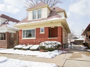 8238 S Dorchester Ave, Chicago, IL