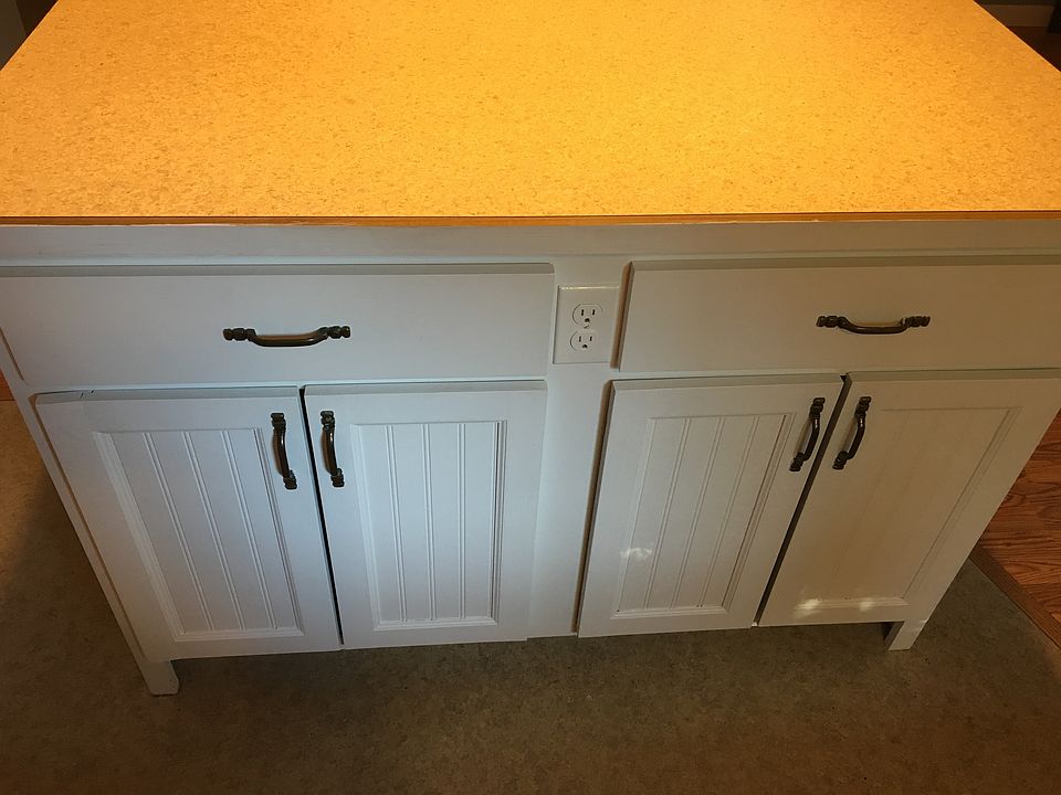 Island with storage & power