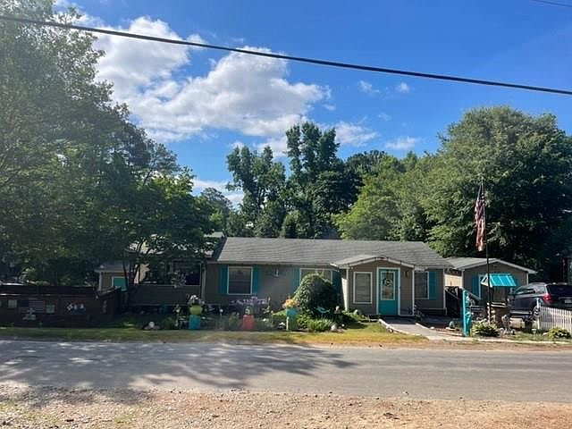 1st image of 775 Boardman Dr