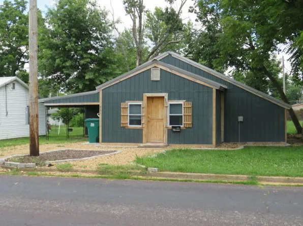 731 W North Street, Mountain Grove, MO 65711