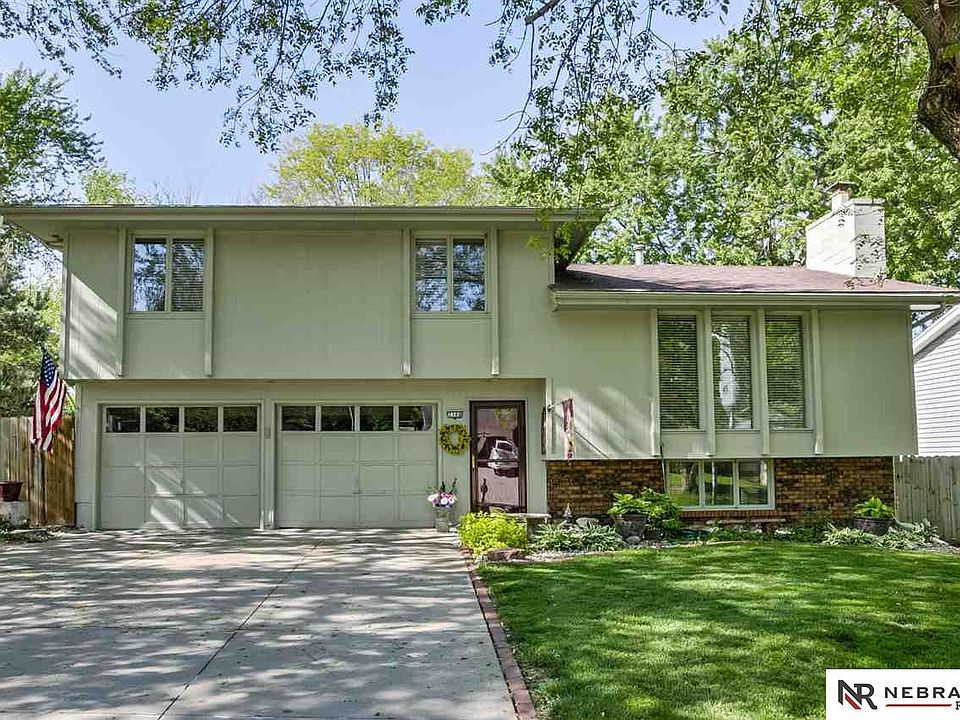 1st image of 3308 Leawood Dr