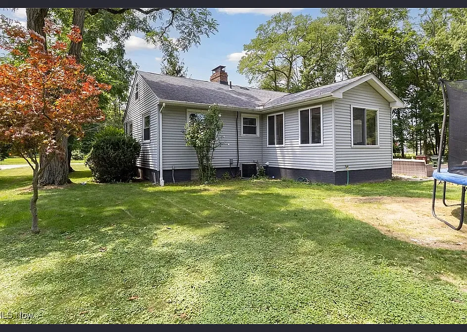 3 bed, 1788 sqft, $2,600 — Photo 2