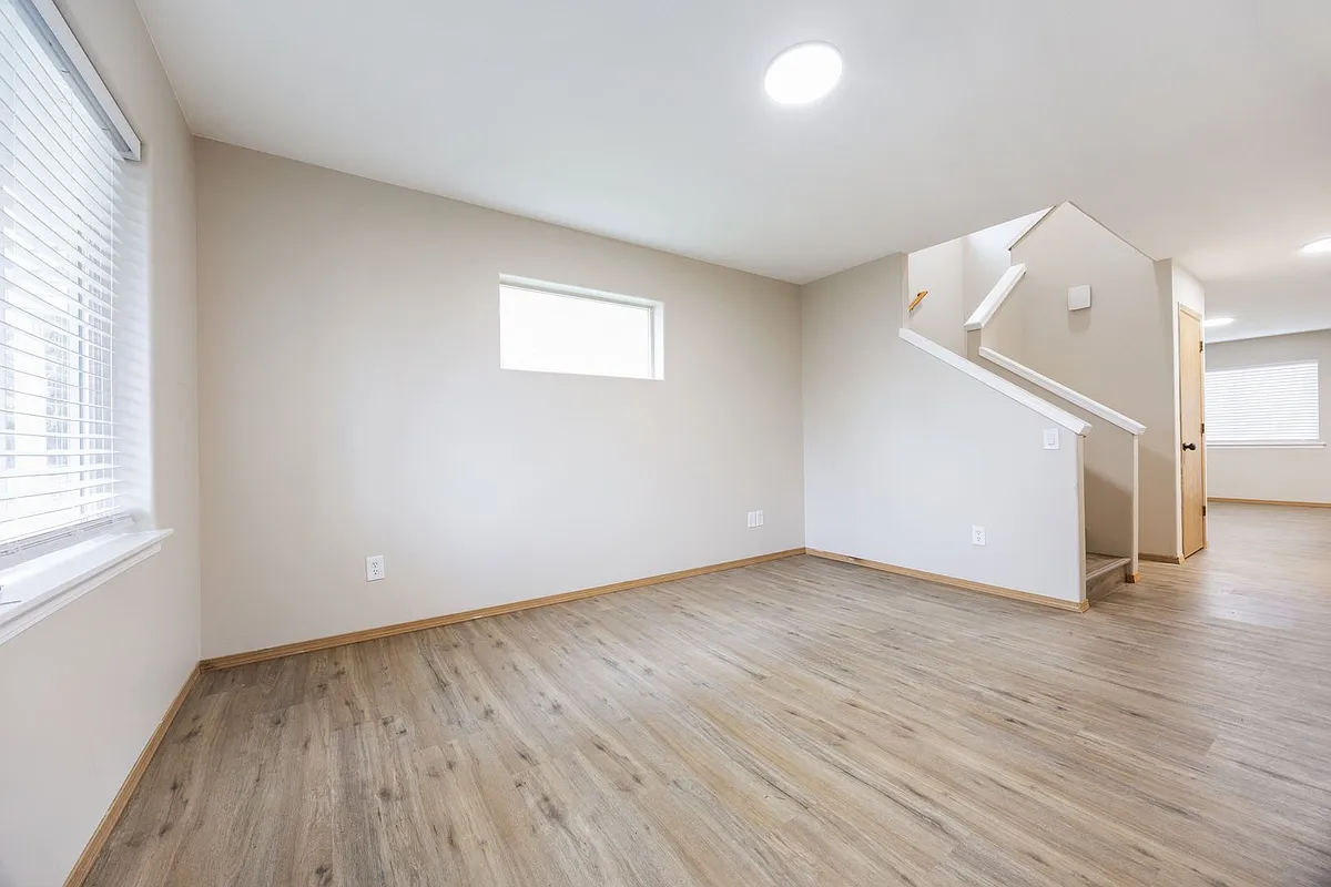 Building Photo - 2322 SE 89th Ave