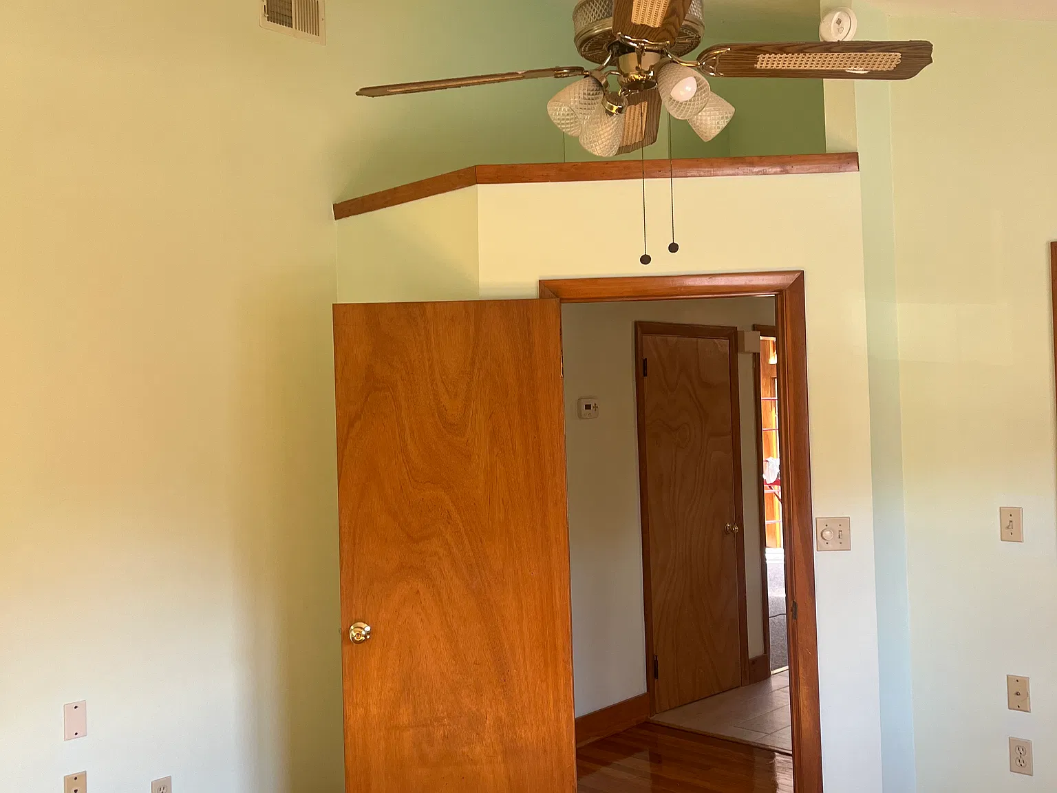 248 Sanford Rd — Photo 4