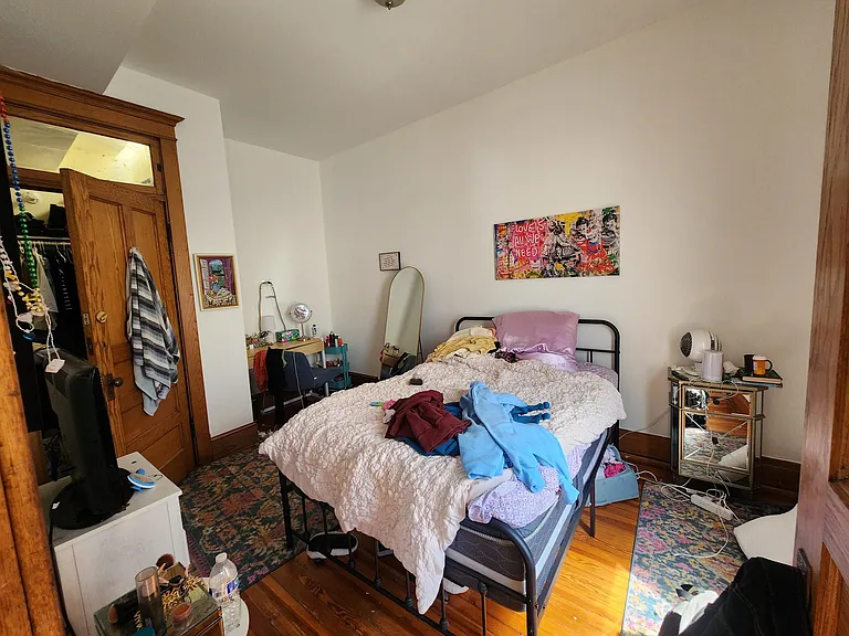 2404 W Superior St #3E — Photo 10