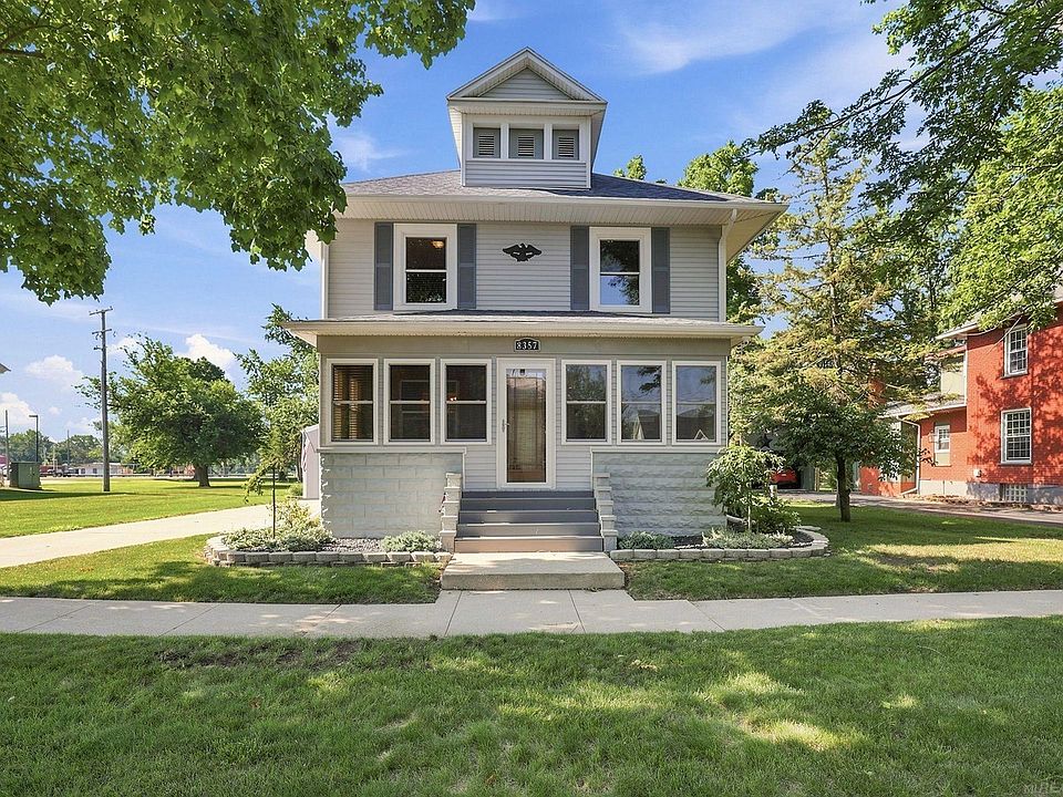 1st image of 8357 Van Aiken St