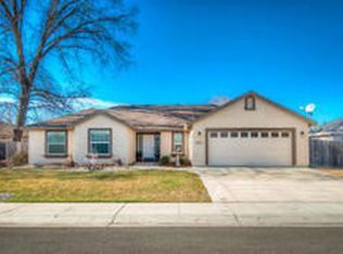 6562 Reflection St, Redding, CA 96001