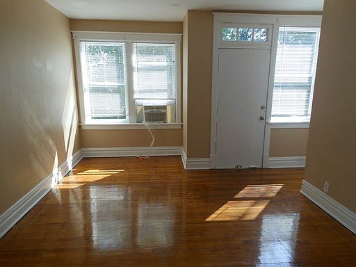 2nd image of 309 Eichelberger St #A