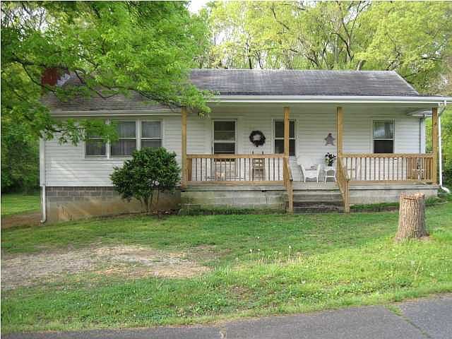 1st image of 5908 Welworth Ave
