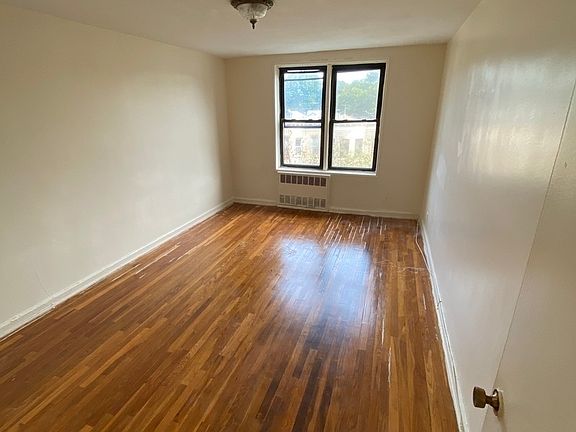 3rd image of 1770 E 12th St #5