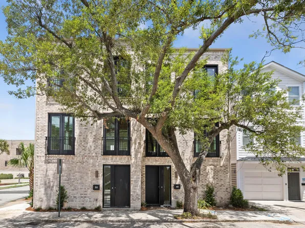 48 Cooper St, Charleston, SC 29403