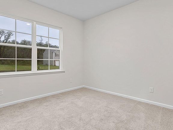 4th image of 1552 Aberdeen Dr