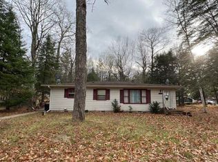 7975 Rainbow Rd, Lake Tomahawk, WI 54539