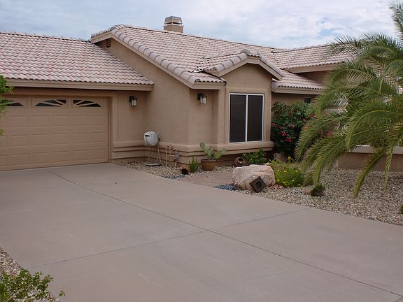 3rd image of 15948 E Trevino Dr