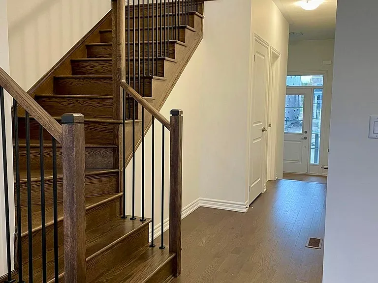 156 Shepherd Dr — Photo 3