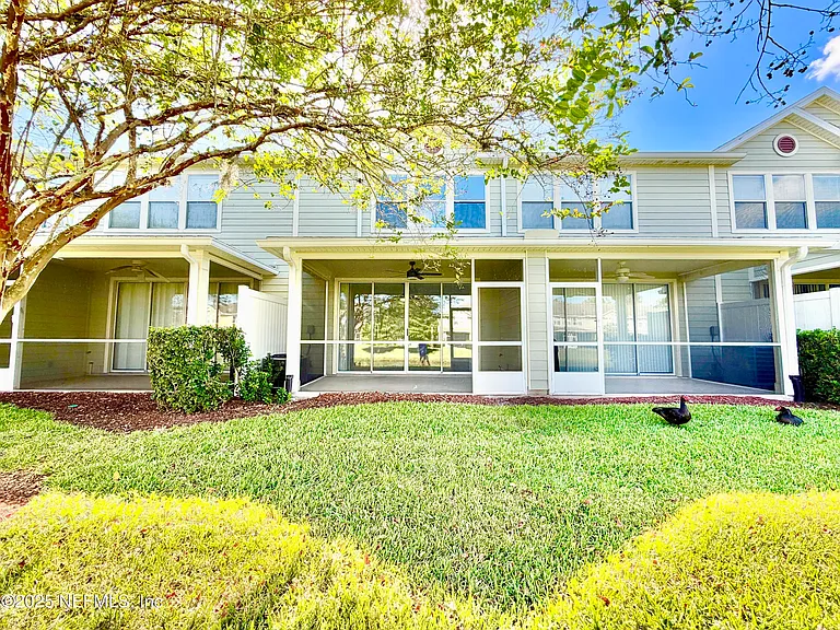 13424 English Peak Ct — Photo 24