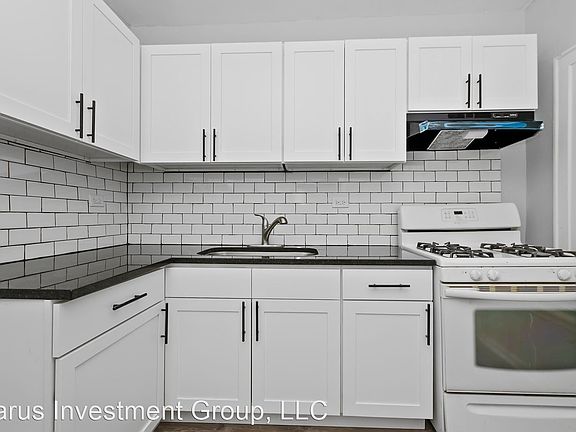 4th image of 6358 S California Ave #2