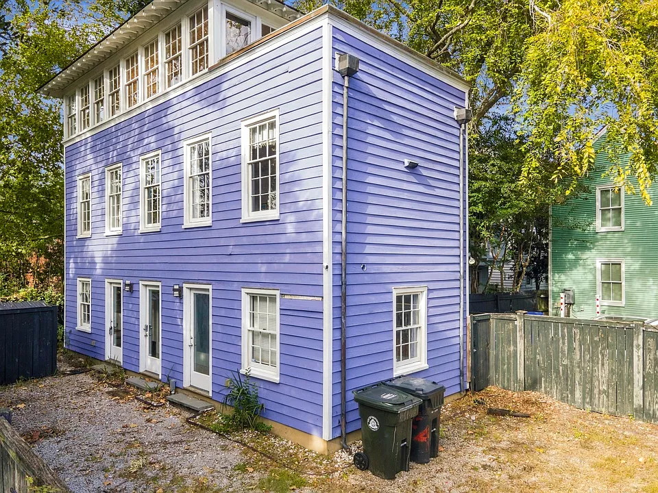 4 1/2 Bogard St