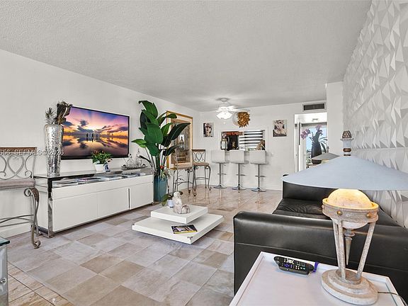 3rd image of 201 N Ocean Blvd APT 509