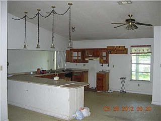 3rd image of 14375 Crawford Ln