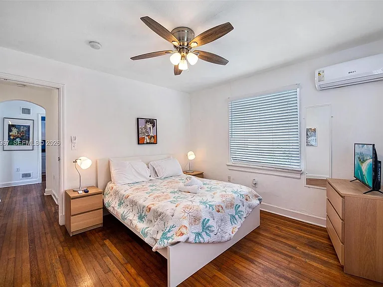 39 Sidonia Ave #2 — Photo 9