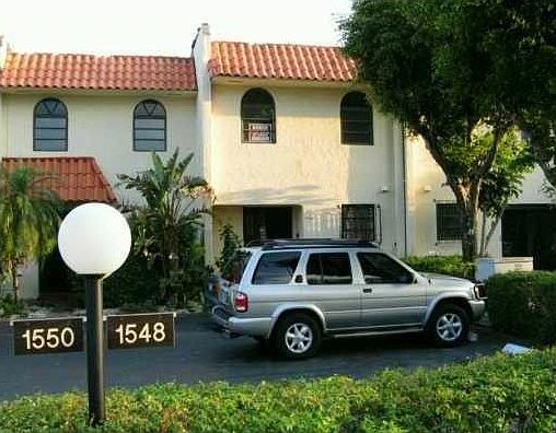 1st image of 1548 NE 105th St