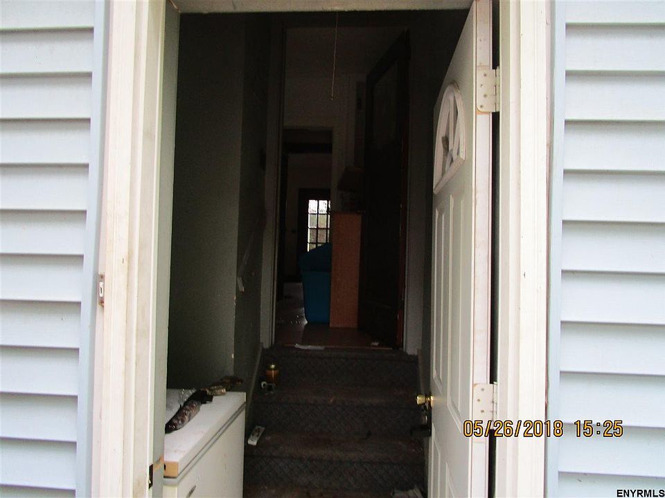 2nd image of 2528 Hickory Hill Rd