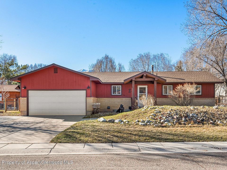 1st image of 84 Crystal Cir